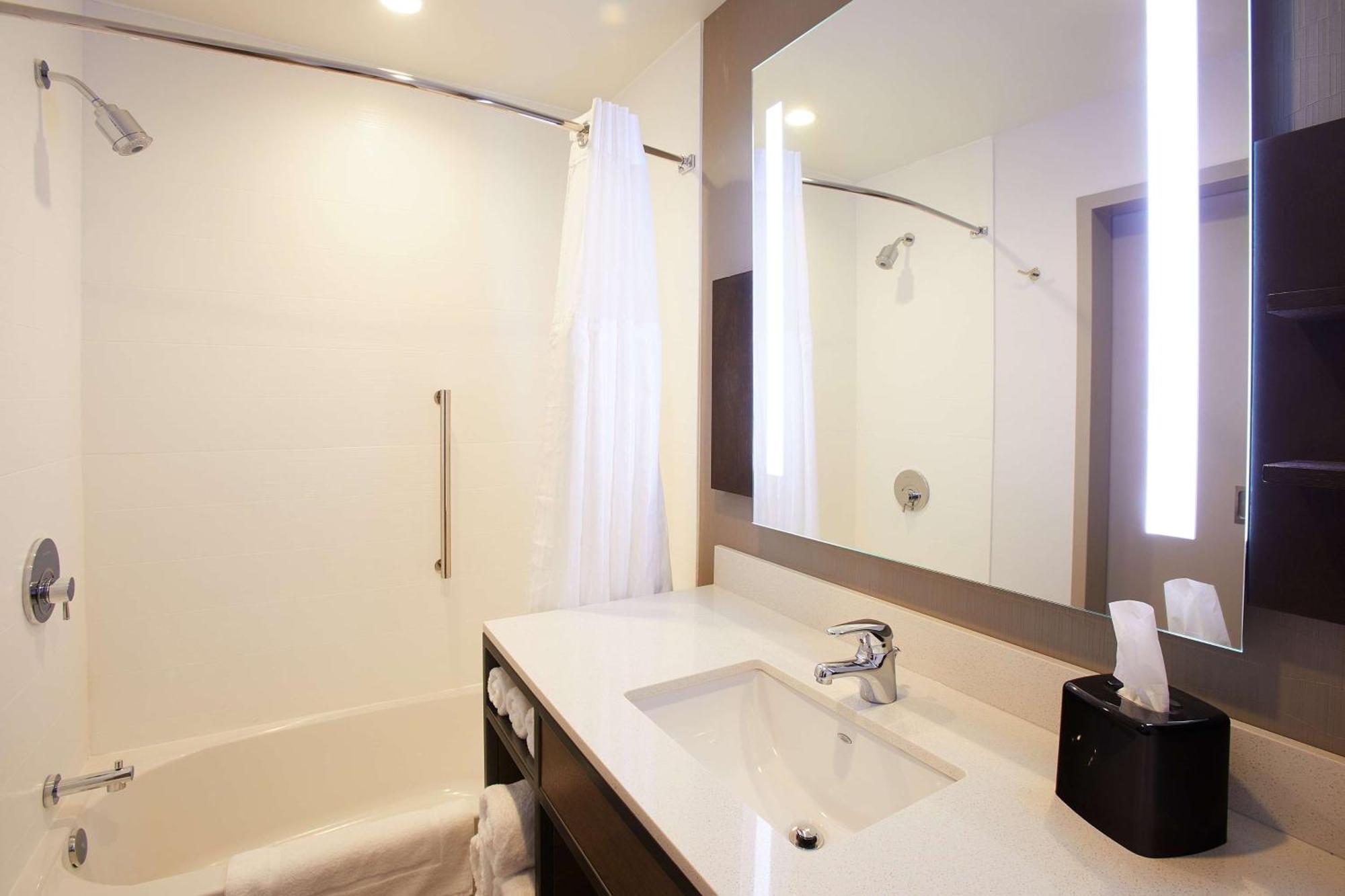 Hilton Garden Inn Elizabethtown Exterior foto